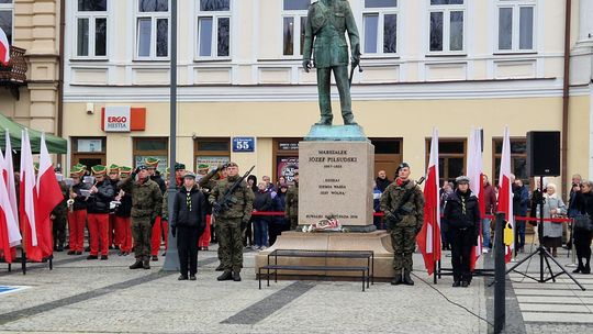 Suwałki/ Uczciliśmy 106. rocznicę odzyskania niepodległości