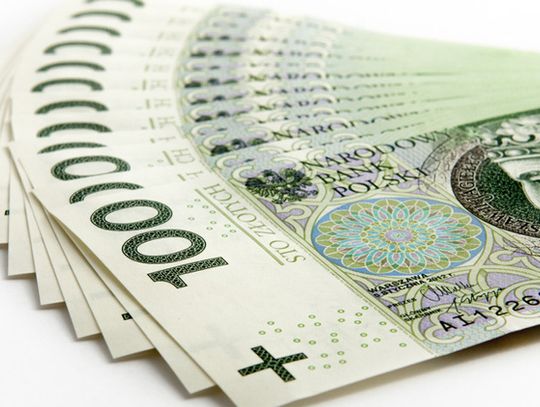 56-latek podrabiał banknoty na domowej drukarce, grozi mu 25 lat więzienia