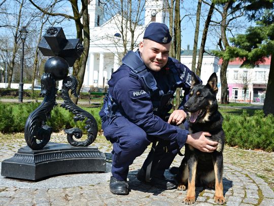 Hera - nowy policyjny pies już patroluje na ulicach Suwałk