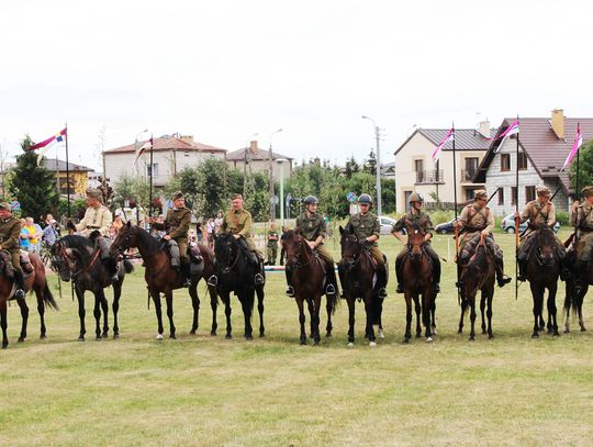 Kawaleria opanowała Suwałki (zdjęcia)