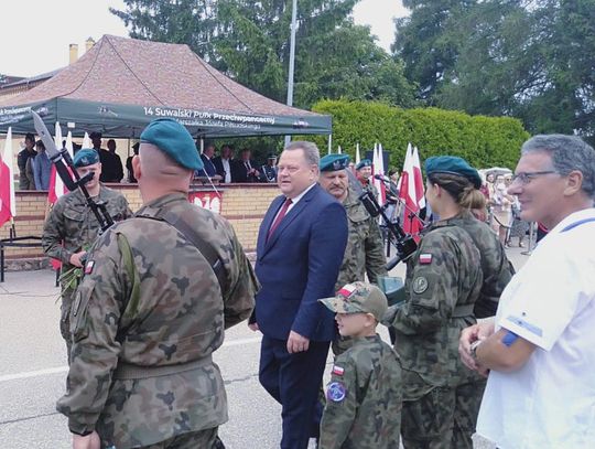 Kolejni żołnierze złożyli przysięgę w jednostce wojskowej w Suwałkach