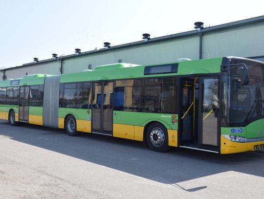 Koronawirus: w Suwałkach więcej autobusów miejskich po ograniczeniu liczby pasażerów