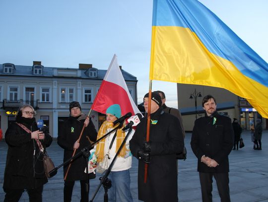 Suwalczanie zamanifestowali solidarność z Ukrainą (zdjęcia)