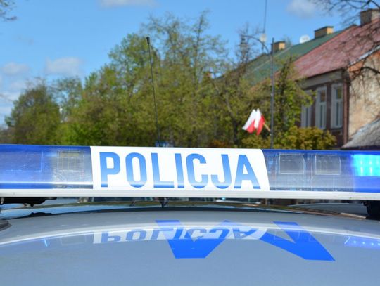 Suwałki: 34-latek uciekł przed policjantami na dach