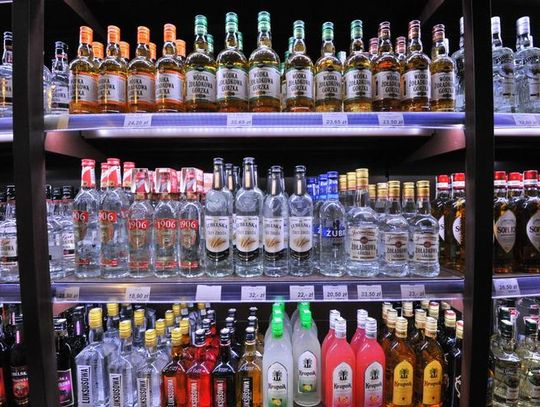 Suwałki: od lipca kradł alkohol ze sklepu, wreszcie wpadł