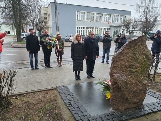 Suwałki: pamięć o ofiarach Holokaustu