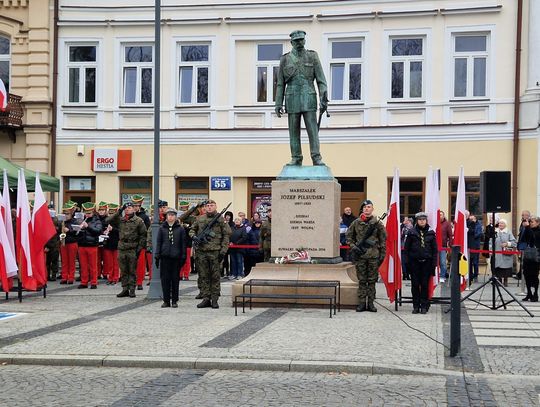 Suwałki/ Uczciliśmy 106. rocznicę odzyskania niepodległości