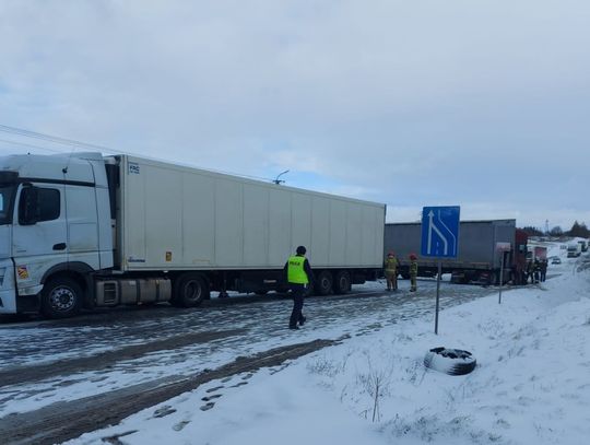 Tiry blokują drogę w Szypliszkach