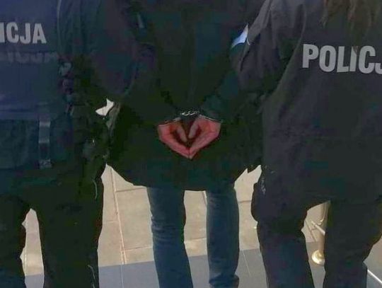 Trzej poszukiwani w rękach policji