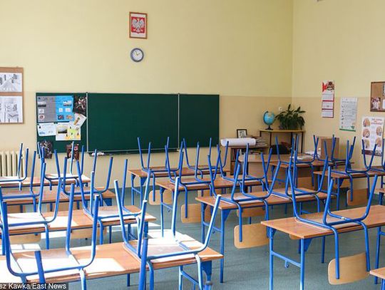 Wytyczne podlaskiej kurator oświaty do dyrektorów szkół w związku z zagrożeniem koronawirusem