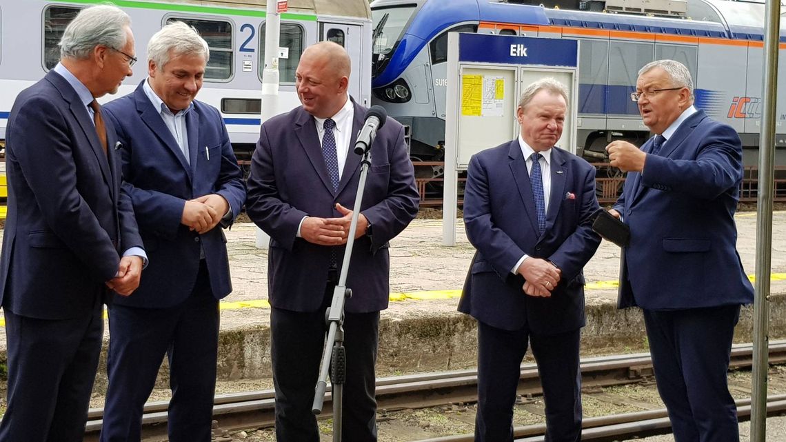 587 mln zł będzie kosztowała modernizacja linii kolejowej w Ełku, później linia do Suwałk