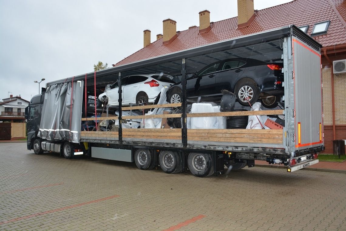 Augustów: chciał przemycić w ciężarówce silniki drogich BMW