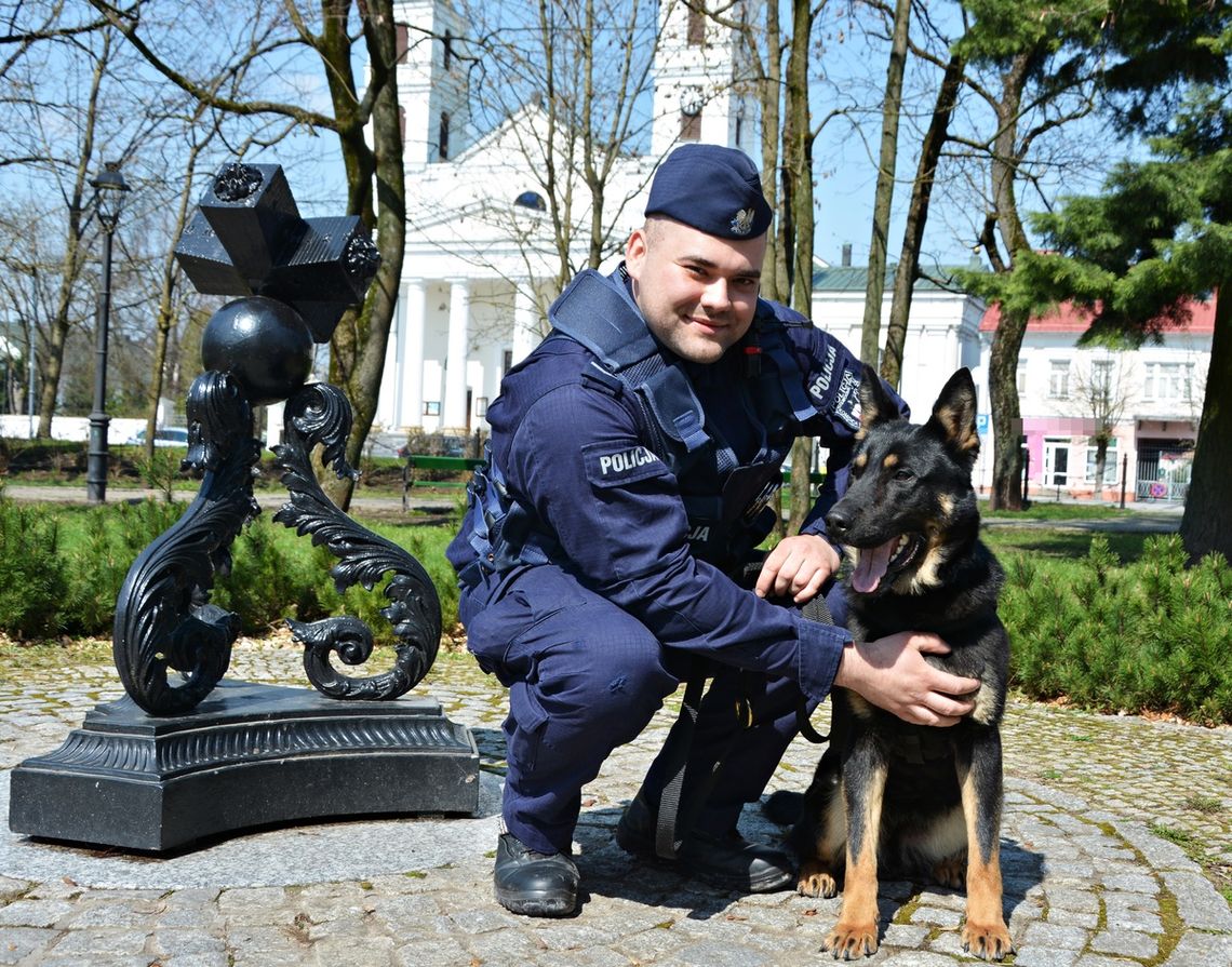 Hera - nowy policyjny pies już patroluje na ulicach Suwałk