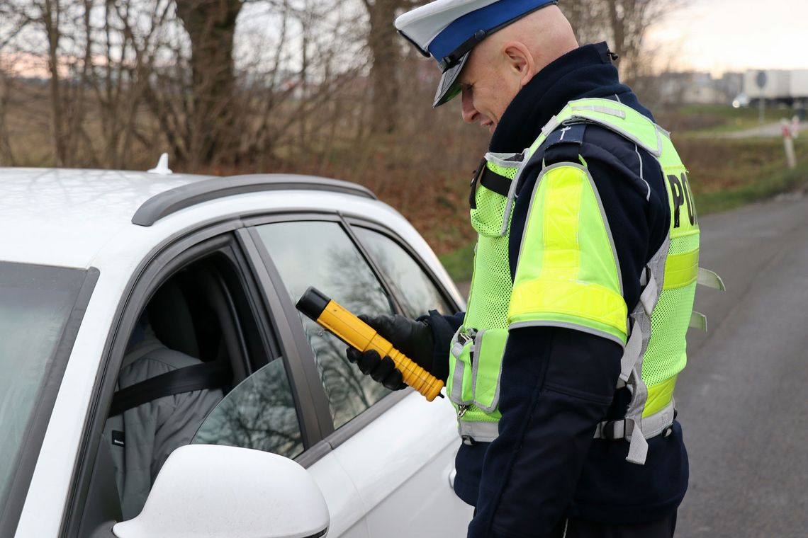 Policja skontrolowała 839 kierowców - 60-latek z Jeleniewa miał 2,2 promila 