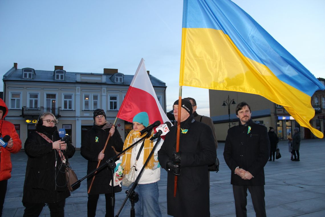 Suwalczanie zamanifestowali solidarność z Ukrainą (zdjęcia)