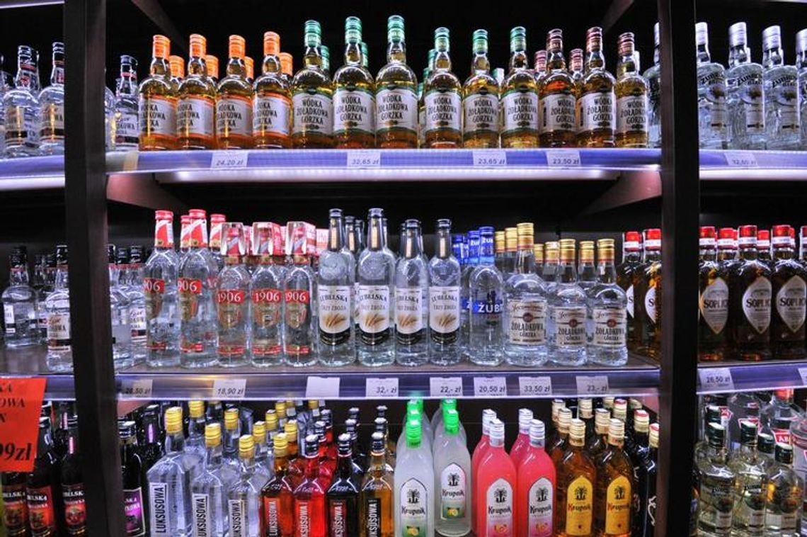 Suwałki: od lipca kradł alkohol ze sklepu, wreszcie wpadł